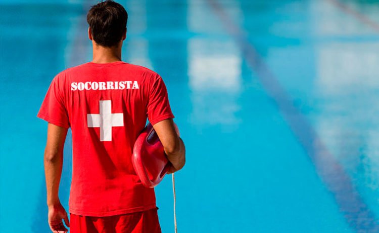 SERVICIO DE SOCORRISMO PISCINAS